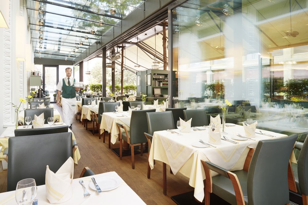 An image of the interior of Plachutta, a restaurant in Vienna Austria