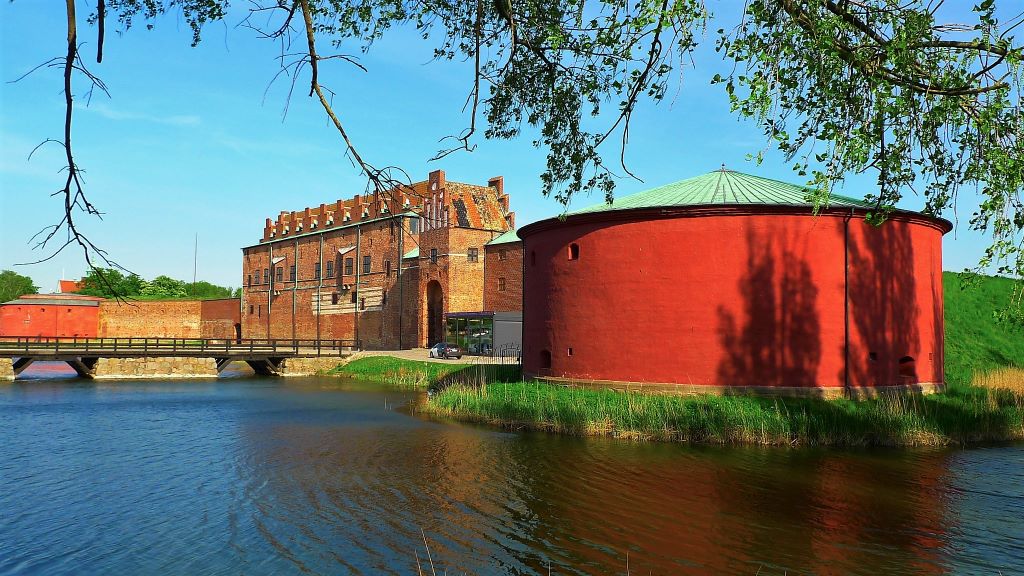 photo of a red castle in malmo sweden